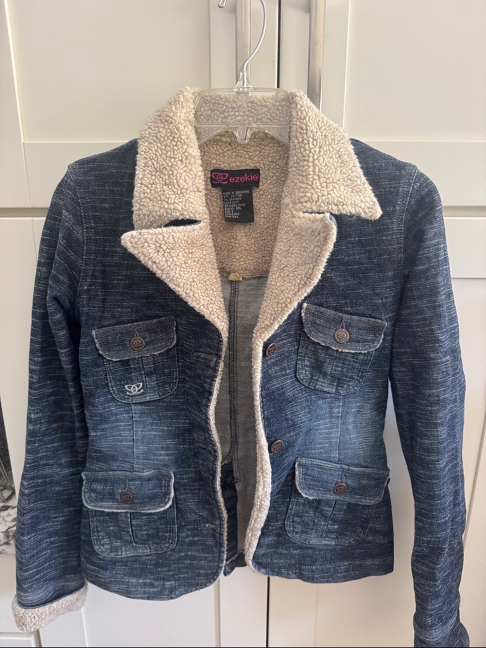 Ezekiel Cream Sherpa-Lined Jacket with Gray Trim 90s